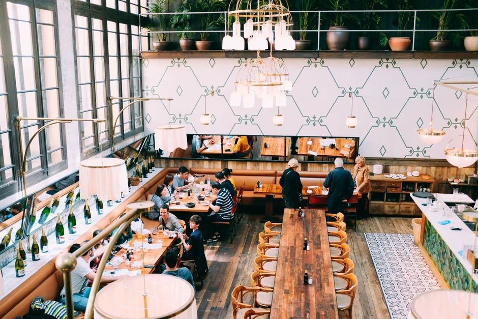 'What you see is what you pay' - why some US restaurants are banning tips